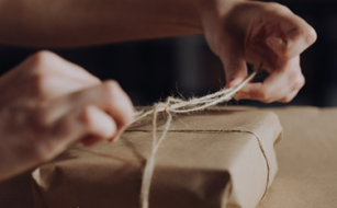 خرید هدیه از فروشگاه اینترنتی